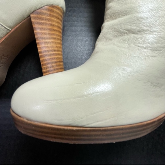 Charles David Elixir Cream and Silver Leather boots 5.5M - Picture 12 of 15